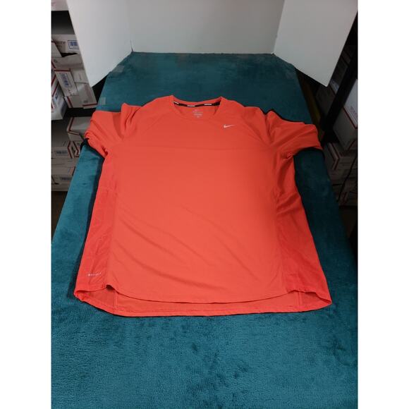 Nike Shirt Size Extra Large Mens Orange Dri-Fit Running Long Sleeve Race Day - Picture 1 of 8